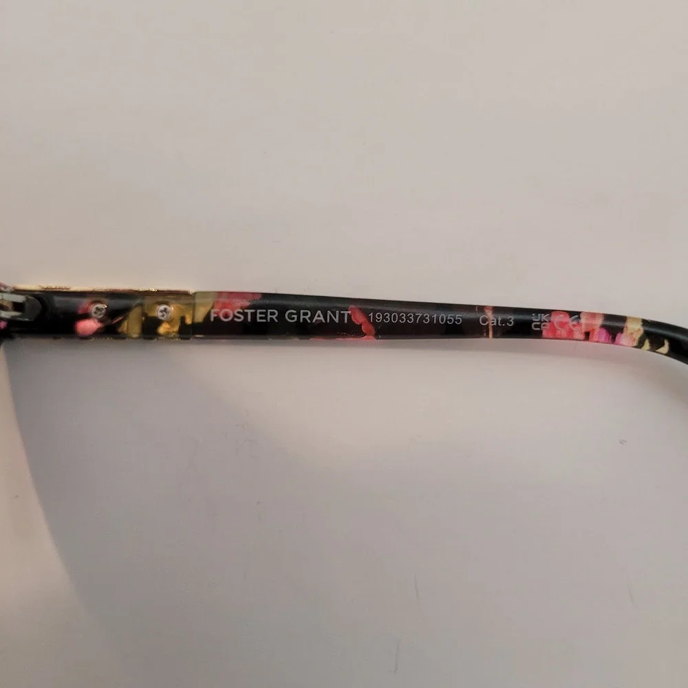 Foster Grant Sunglasses Women Floral Polarized Cat Eye 20034FGX019‎ POL